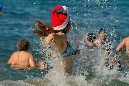 Playa Chica En Canteras *